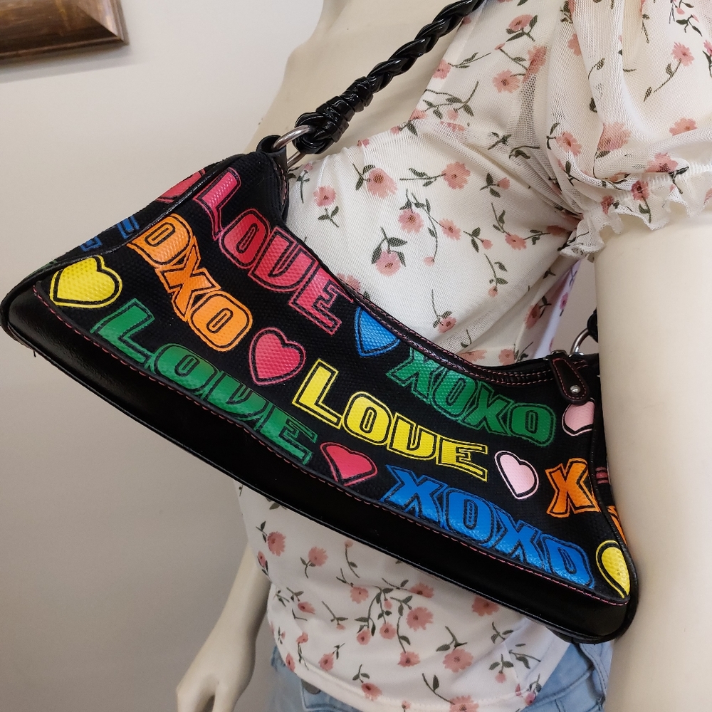 XOXO LOVE MINI HEAND BAG
